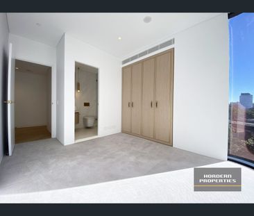 704/61 Lavender Street, Milsons Point, NSW 2061 - Photo 3