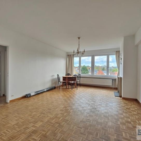 Appartement te huur - Photo 1