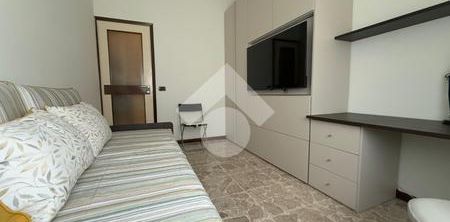 Monolocale in affitto - Photo 2
