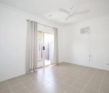 Family Entertainer - Red kitchen - Private Patio - Big Backyard - S... - Photo 5