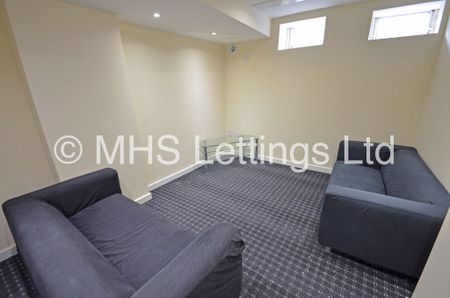 217 Woodhouse Street, Leeds, LS6 2NY - Photo 3