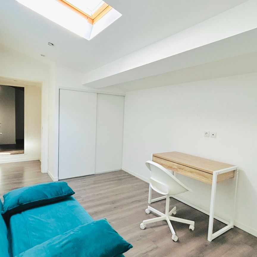 A LOUER APPARTEMENT DE TYPE 3 MEUBLE - SAINT ANDRE DE CUBZAC CENTRE - Photo 1
