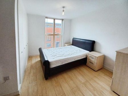 2 bedroom apartment to rent - Photo 5