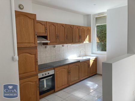 Location Appartement 2 pièces 47m² ST ETIENNE 42000 - Photo 2