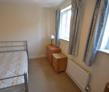 4 bedroom townhouse to rent - Photo 4