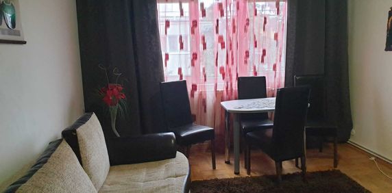 Apartament cu 2 camere, zona Garii - Fotografie 2