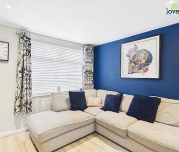 3 bedroom End of terrace house To Let - Photo 3