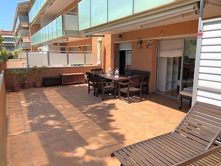 4 bedroom luxury Flat for rent in Gavà, Catalonia - Photo 5