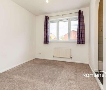 Pinnell Grove, Emersons Green, Bristol, BS16 - Photo 3