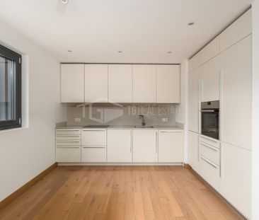 ELEGANTE APPARTAMENTO DI 3.5 LOCALI CON TERRAZZA E VISTA LAGO NELLA... - Photo 3