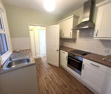 2 bedroom apartment to rent - Photo 6