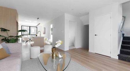 Massive 4 master bedroom available in Henderso... - Photo 2