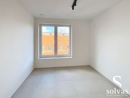 Nieuw appartement met 2 slaapkamers in Aalter, standaard afwerking, bouwjaar 2022, 95.82m² bewoonbare oppervlakte, 1 badkamer - Photo 2