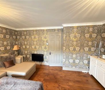 4 bed End Terrace House for rent - Photo 1