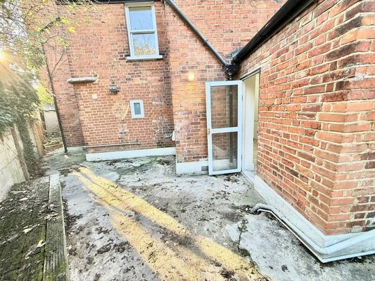 4 bedroom detached house to rent - Photo 1