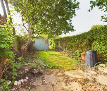 Firs Road, West Mersea, Colchester - Photo 6