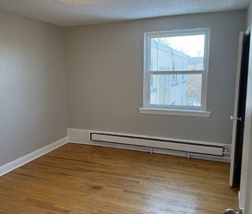 8 - 316 Blake Boulevard - Photo 3