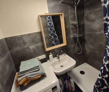 Te huur midden in het Centrum aan de Oudegracht een mooi 2-kamer ap... - Photo 2