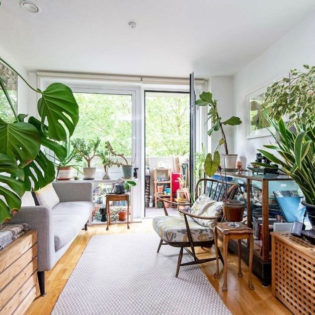 Trafalgar Gardens - Photo 1