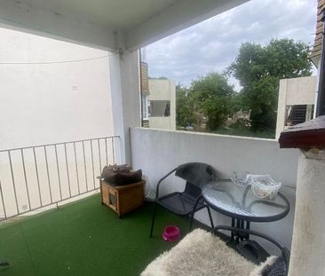 Amblecote Road, London, SE12 9TR - Photo 6