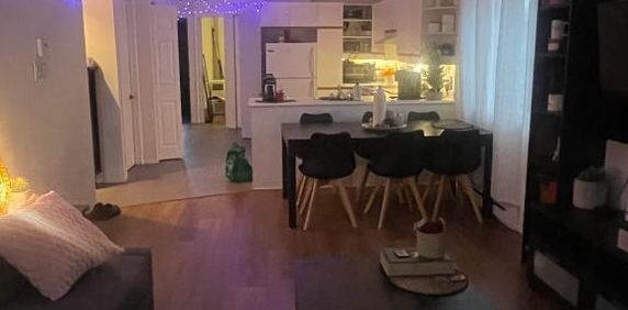 4 1/2 apartment Ste-Dorothee le 1 novembre - Photo 2