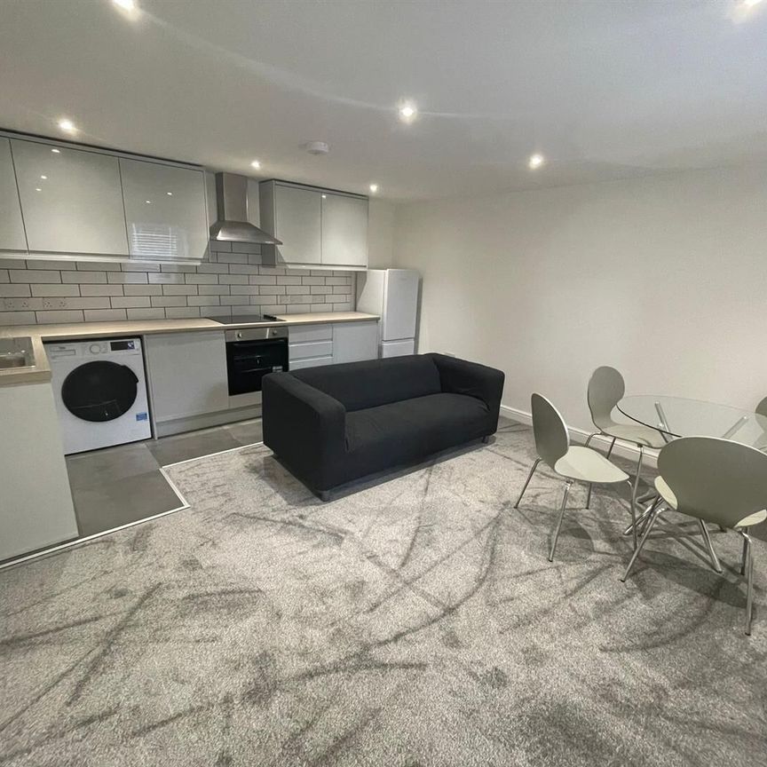 Mitford Road, Armley, LS12 1NF, Leeds - Photo 1