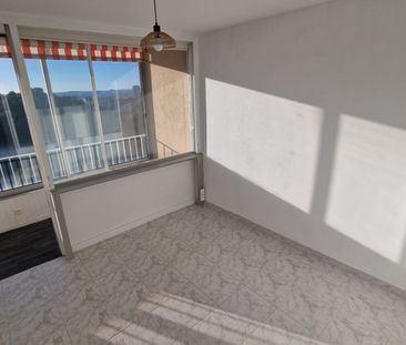 Location Appartement 3 pièces 58m² MARSEILLE 9ème - Photo 3