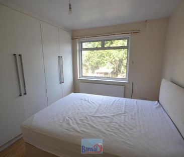 2 bedroom semi-detached house to rent - Photo 4