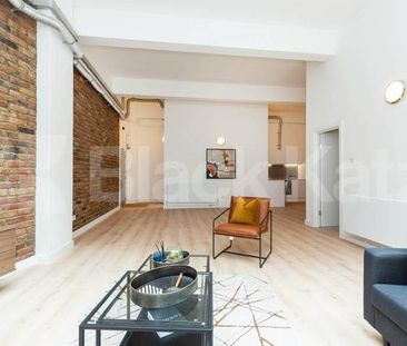 Fantastic opportunity to rent a warehouse conversion - Photo 3