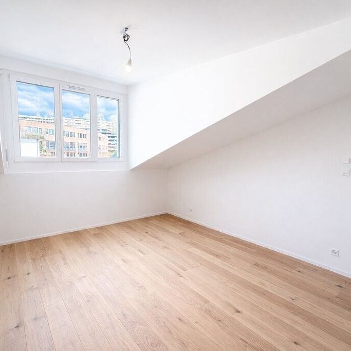 Charming 3.5 room apartment, new and ideally located - Photo 1