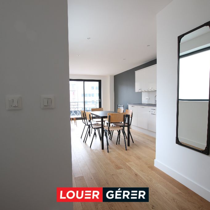 Appartement Paris 1 pièce(s) 34 m2 - Photo 1