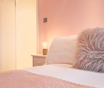 1 Bedroom Home – Medium Let - Photo 4