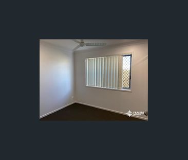 Spacious 3 Bedroom home. - Photo 2