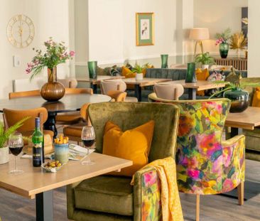 2 bedroom retirement property to rent - Photo 5