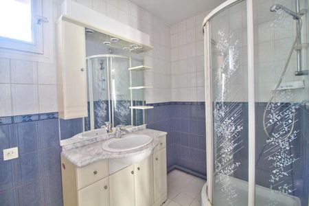 Location Appartement 2 pièces 52m² ST ETIENNE 42100 - Photo 5