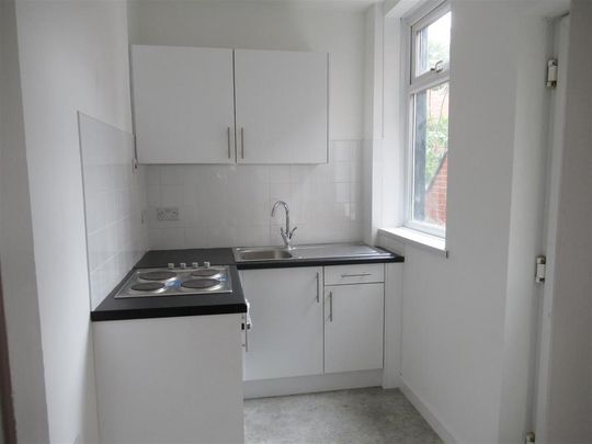 2 bedroom house to rent - Photo 1