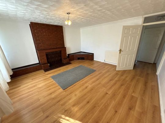 3 bedroom terraced house to rent - Photo 1