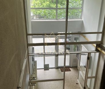 Maresal Averescu, 2 camere decomandat, etaj 1, prima inchiriere, 60... - Photo 1