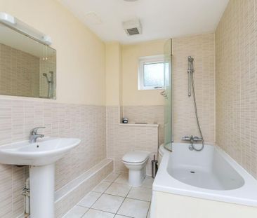 1 bedroom flat to rent - Photo 6