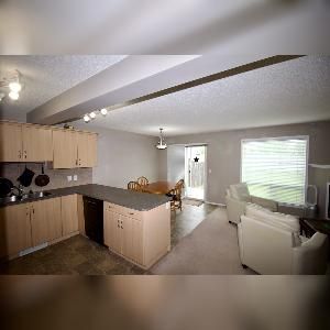 3 Bed 2.5 Bath Duplex Southfort Fort Saskatchewan - Photo 2