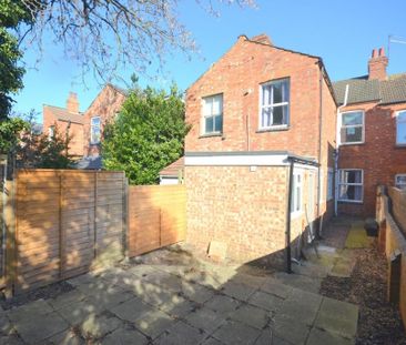 1 bedroom in a house share to rent - Photo 4