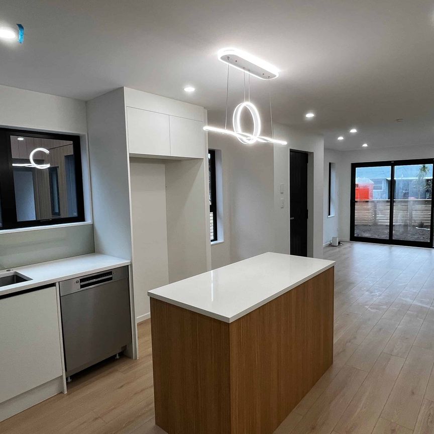New Two Bedroom - Photo 1