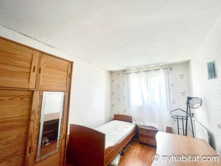 Logement à Paris, Location meublée - Photo 5