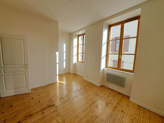 Appartement À Louer 3 Pièces , 60 M² - Photo 1