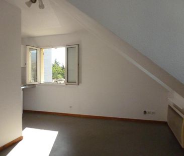 Location Appartement 1 pièce 16m² CHAMBERY 73000 - Photo 3