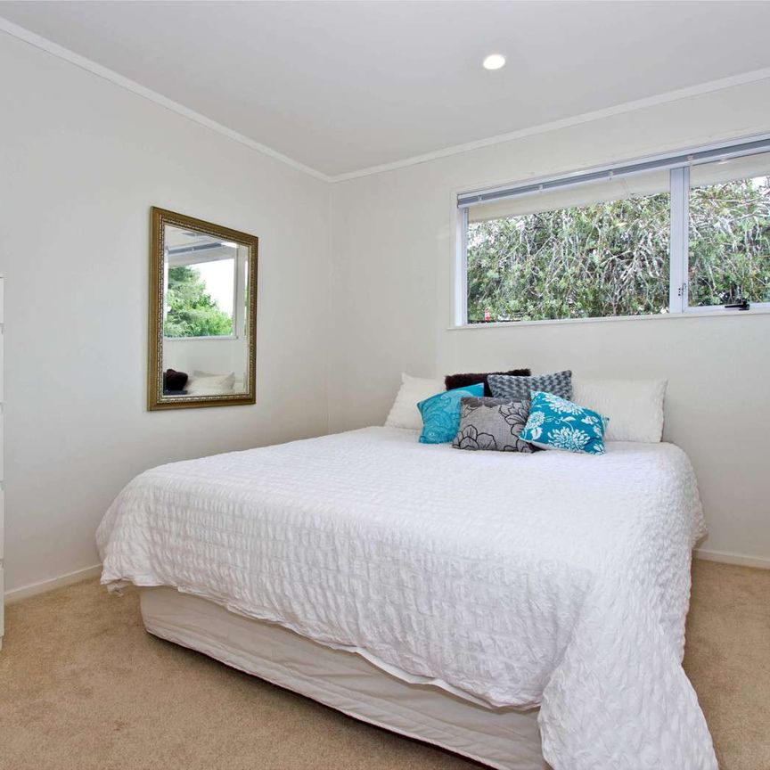 Beautiful Onehunga, 2 Bedrooms - Photo 1