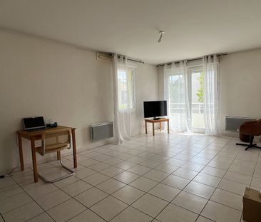 Location Appartement 3 pièces 71m² - Photo 1