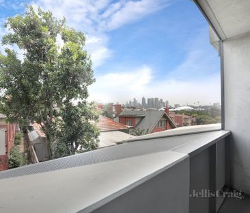 9/1 Davidson Street, South Yarra - Photo 2
