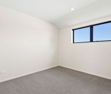 33 Russell street, Linwood - Photo 4