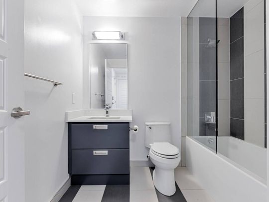 For Lease - 375 Sea Ray Avenue Unit# 325, Innisfil, Ontario - Photo 1